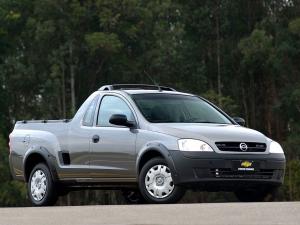 Chevrolet Montana 2003 года